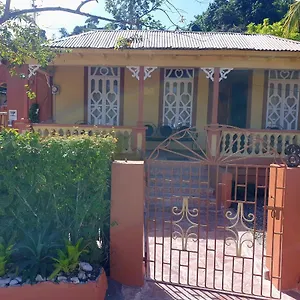 https://mezmerise-bed-and-breakfast.greaterantilleshotels.net